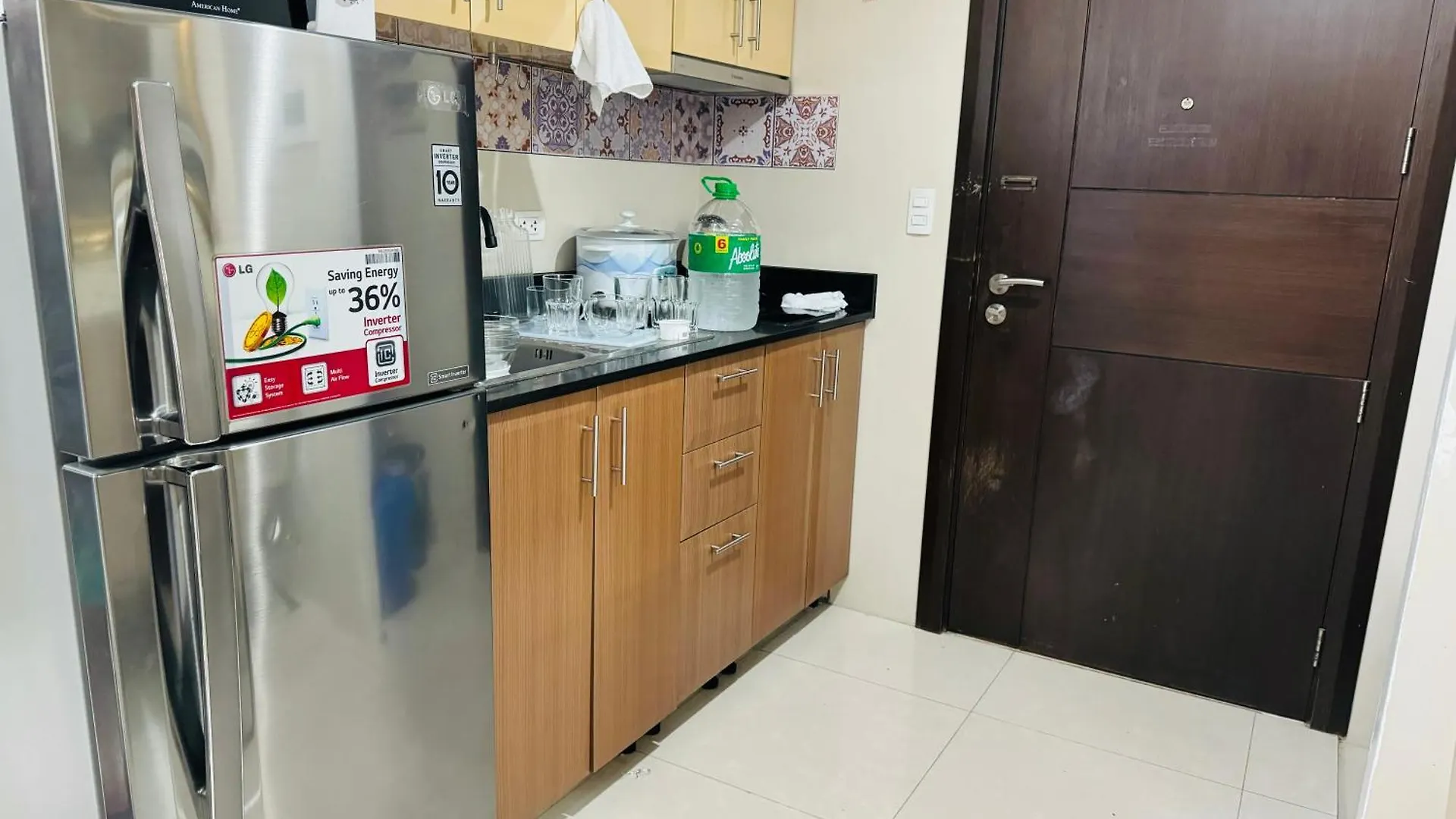Apartment One Palm Tree Villas Condo Manila Philippines